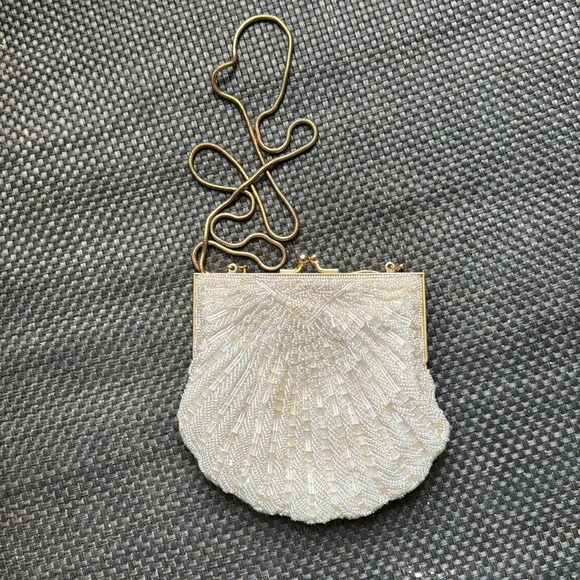 Women's beaded  elegant evening bag - Picture 2 of 4